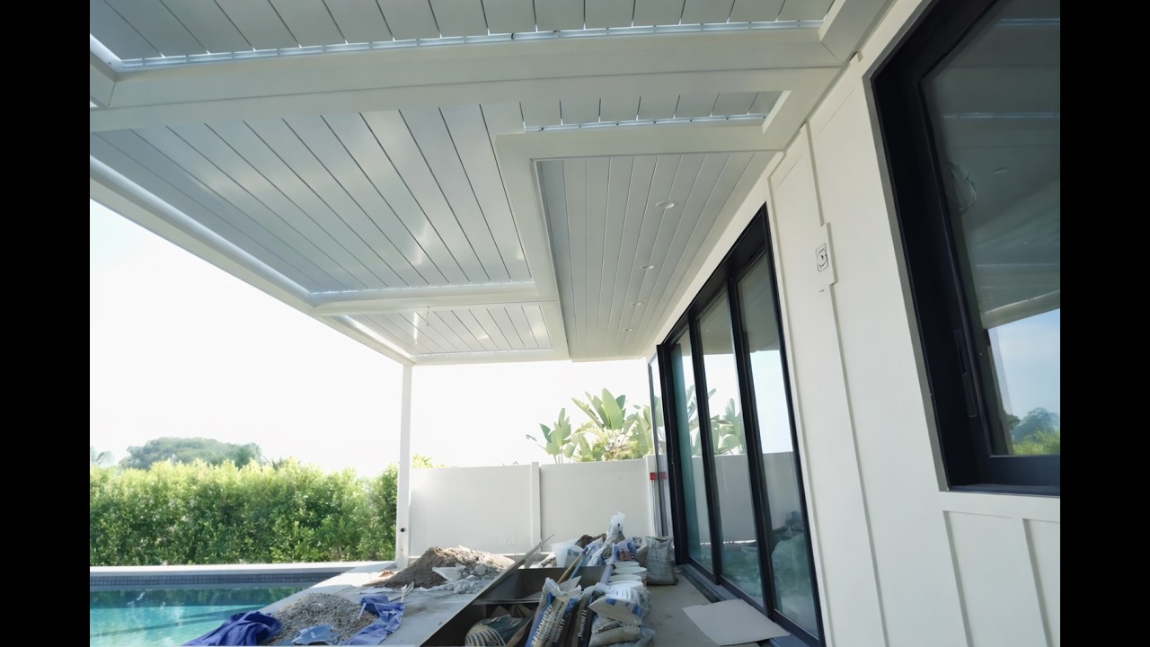 Aluglobus automatic louver patio system