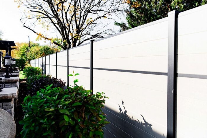 Alu vinyl 04 | Alu 60 Horizontal Vinyl Fence | Aluglobusfence.com