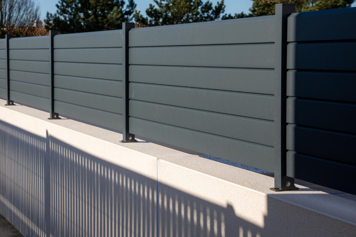 23615 1 | Aluminum Protection: 5 Reasons to Choose an Aluminum Fence for Your Home | Aluglobusfence.com