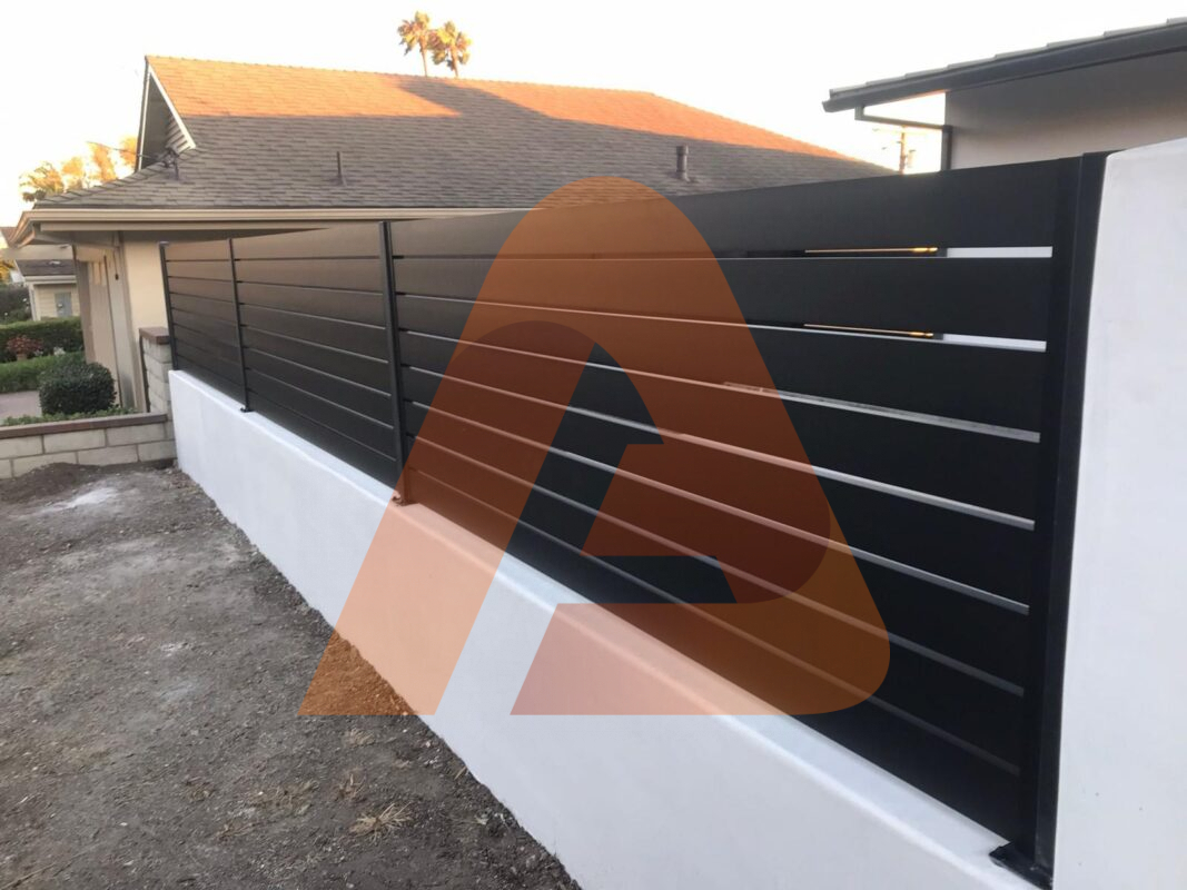 IMG 20250107 WA0042 | ALU-40 6.3” Modern Horizontal Wall Topper Kit | 6.3’ x 3’ Durable Privacy Solution | Aluglobusfence.com