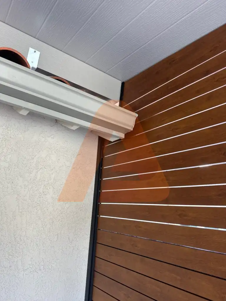 Aluminum Fence Kit Alu40 Woodgrain SLAT 6' x 6' 1/2 GAP