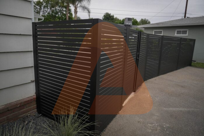IMG 20250214 WA0029 | H.D Alu20 SLAT Contractor Line 8′ x 5′ Horizontal Fence Frame | Aluglobusfence.com
