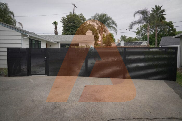 IMG 20250214 WA0034 | H.D Alu20 SLAT Contractor Line 8′ x 5′ Horizontal Fence Frame | Aluglobusfence.com