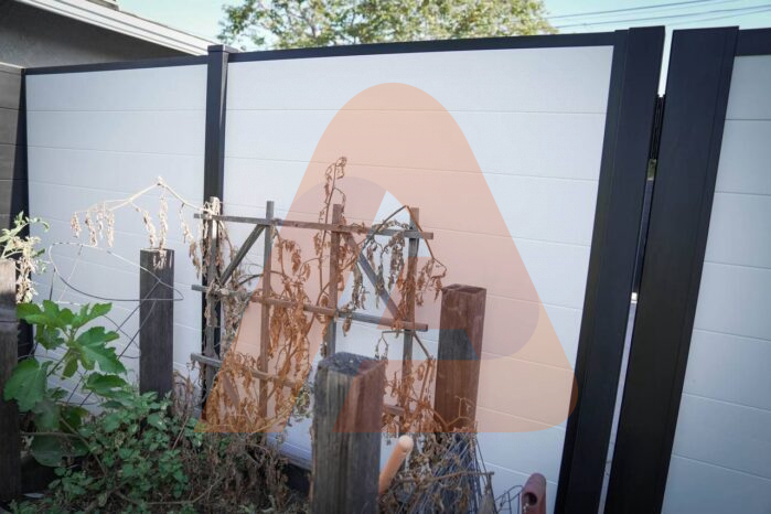 WhatsApp Image 2025 02 08 at 17.46.28 | ALUVINYL HORIZONTAL FENCE KITS 6' x 4' | Aluglobusfence.com