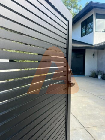 photo 2025 03 02 15.57.41 | ALU15 HORIZONTAL GATE KITS 6' x 6' | Aluglobusfence.com