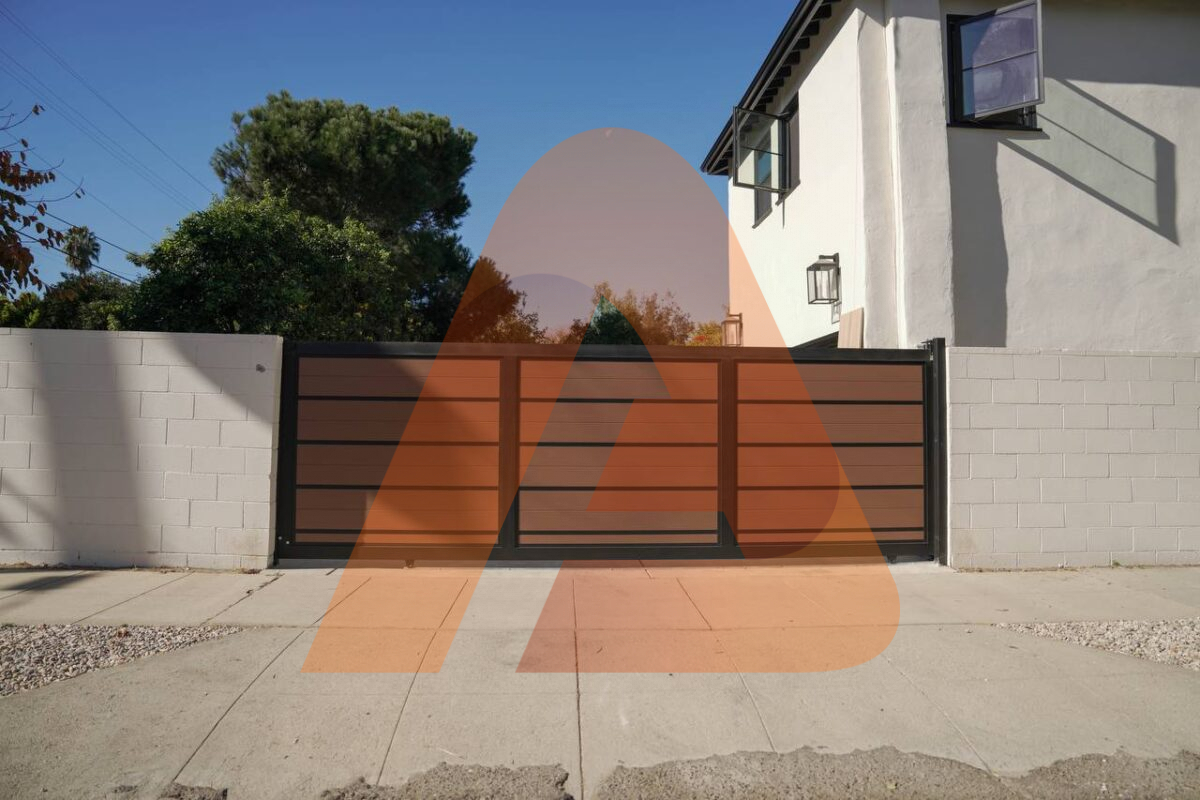 photo 2025 01 11 20.51.18 | Fire-Resistant Aluminum Wood-Like Systems for Gates, Fences, and Wall Toppers | AluGlobus Fence Wholesale #2 | Aluglobusfence.com