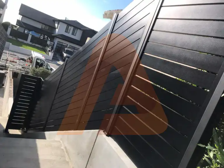 ALU 40 black slat fence installed by Aluglobus Aluminum Systems