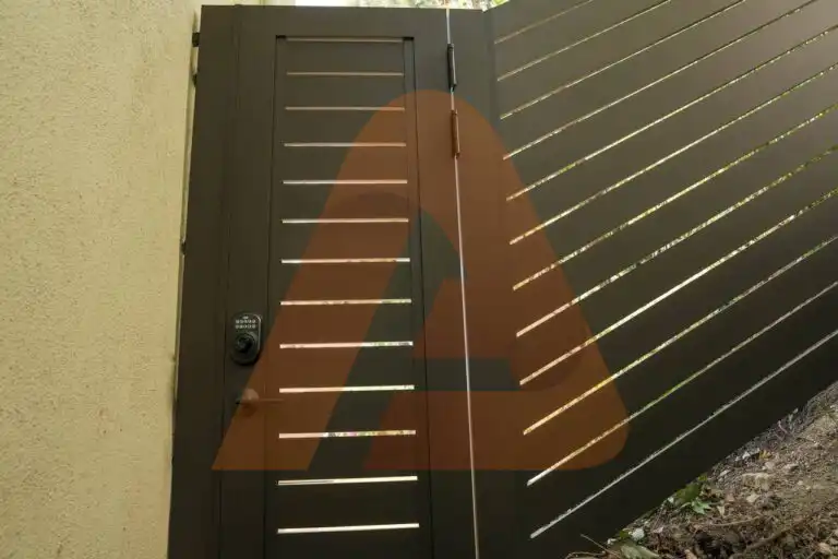 ALU 40 black slat pedestrian gate installed by Aluglobus Aluminum Systems