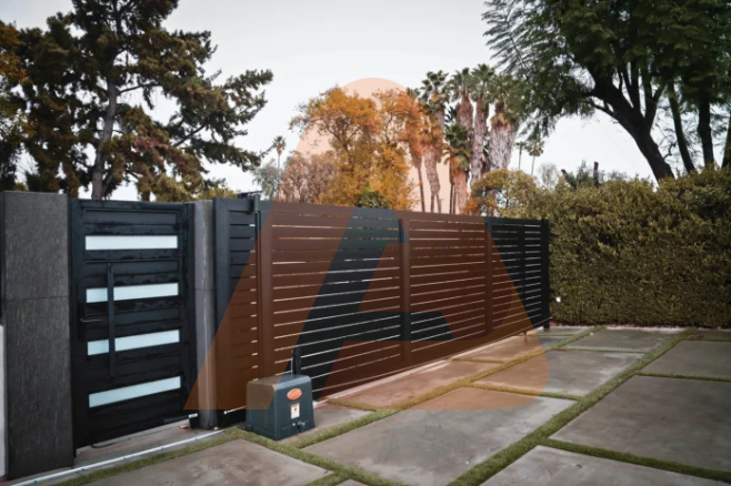 Customization Options | Fence Hardware in Orange County | Aluglobusfence.com
