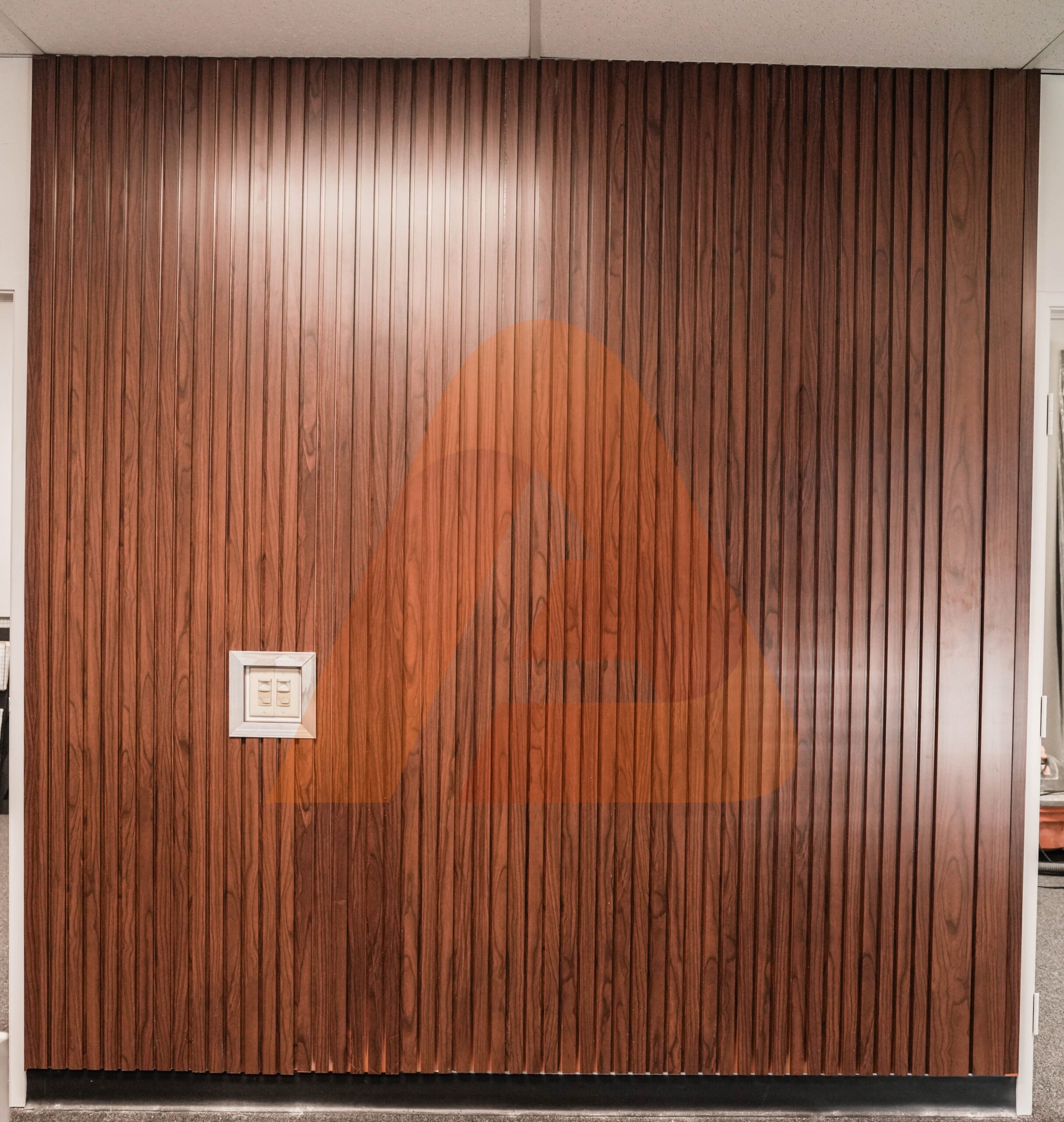 Wood grain cladding surviving Texas heat