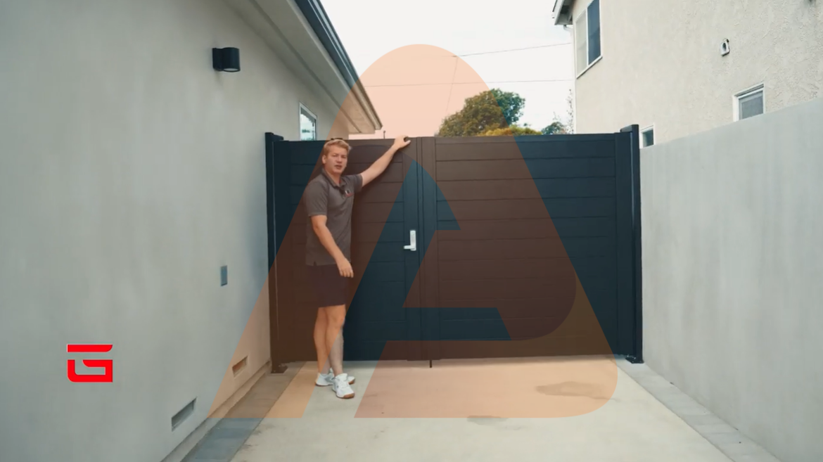 Trusted by Homeowners & Contractors | Stylish and Durable Entrance & Driveway Gates for Oregon Homes | Aluglobusfence.com