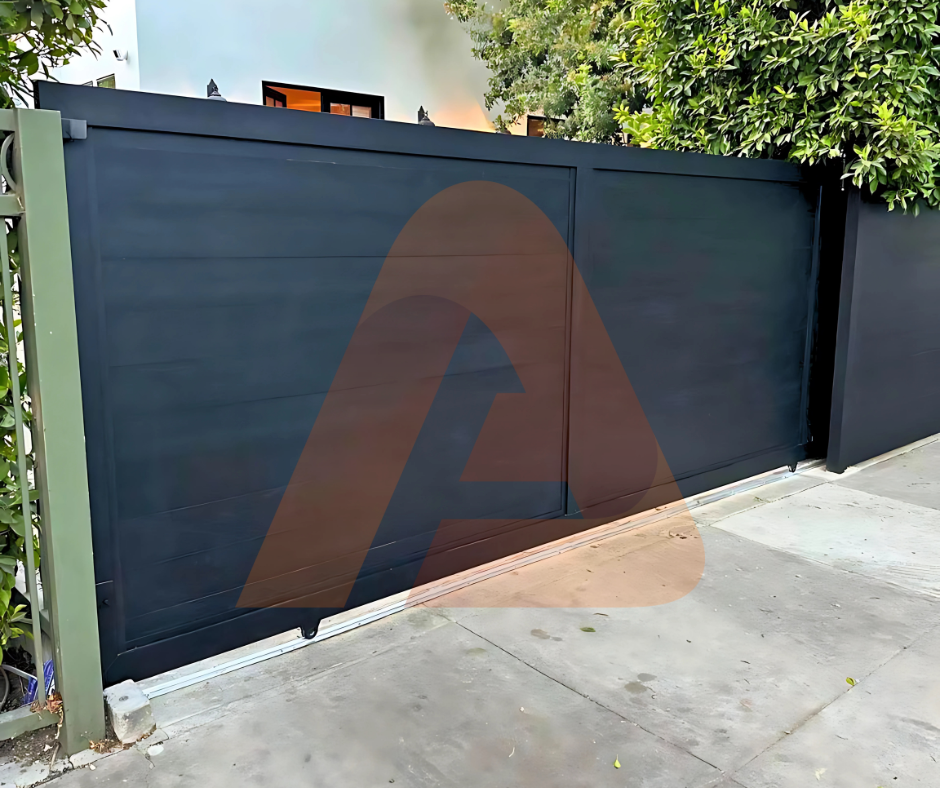 33 | Modern Aluminum Gates with Smart Access Control in Westlake Village | Aluglobusfence.com
