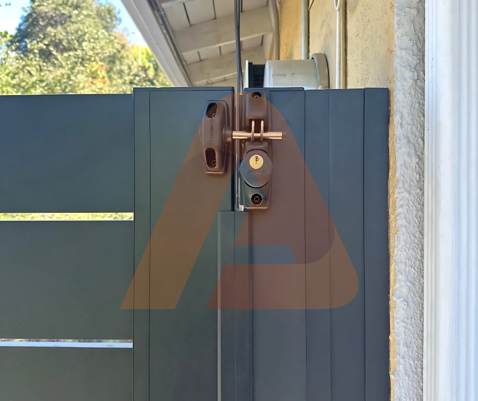 Essential Components of Sliding Gate Hardware in Oregon