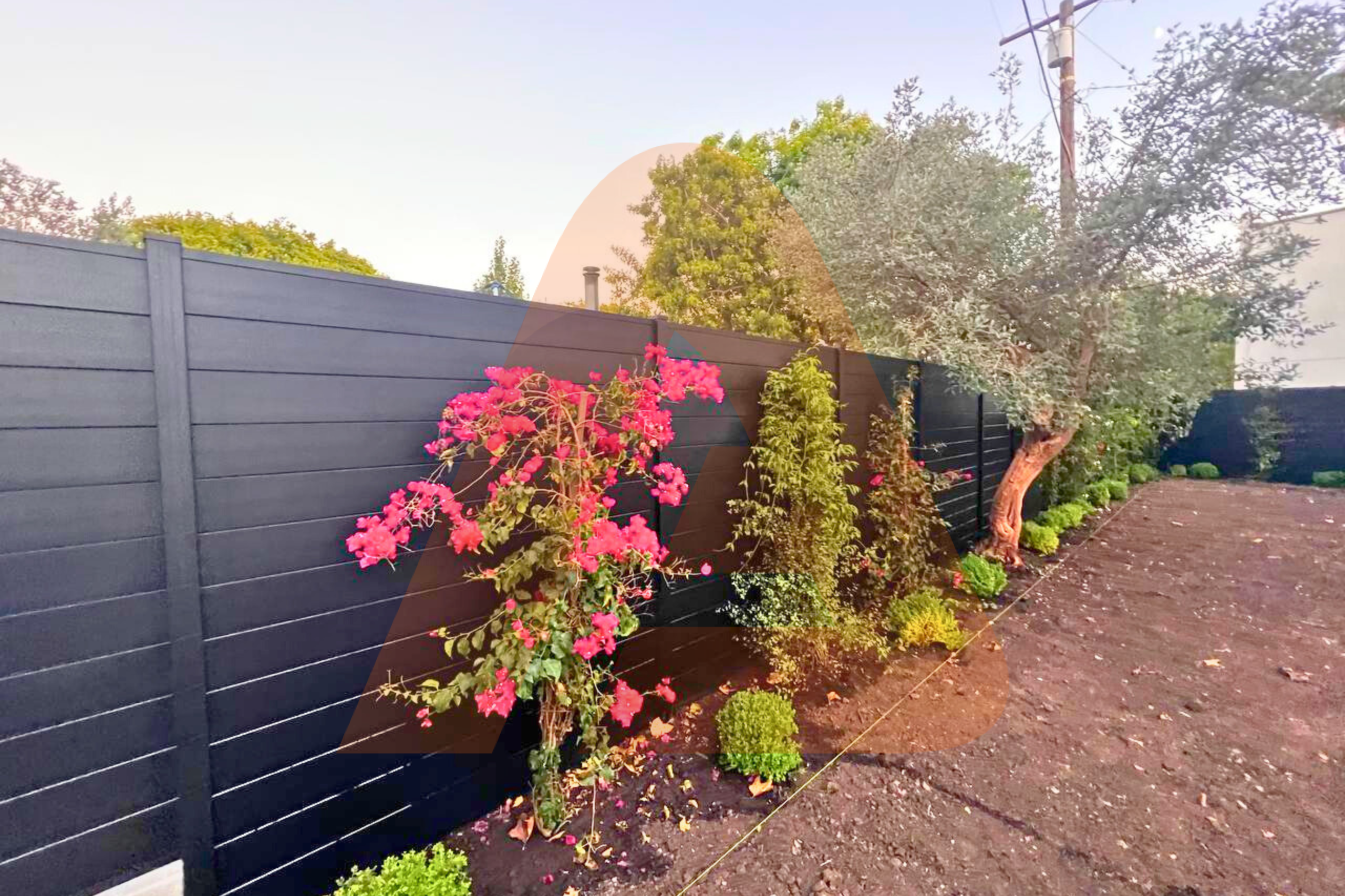 Integrating Horizontal Fence Panels with Landscape Design