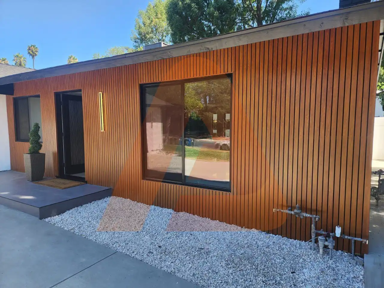 Modern Wall Cladding Materials in Burbank