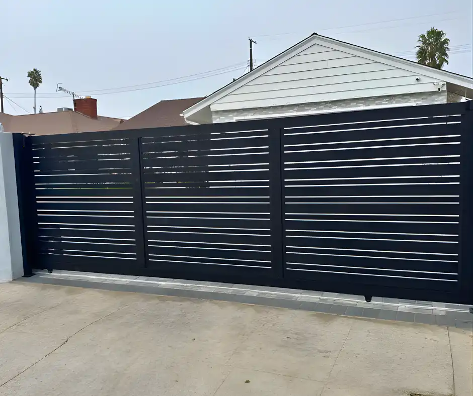 Hanging and Adjusting the Gate