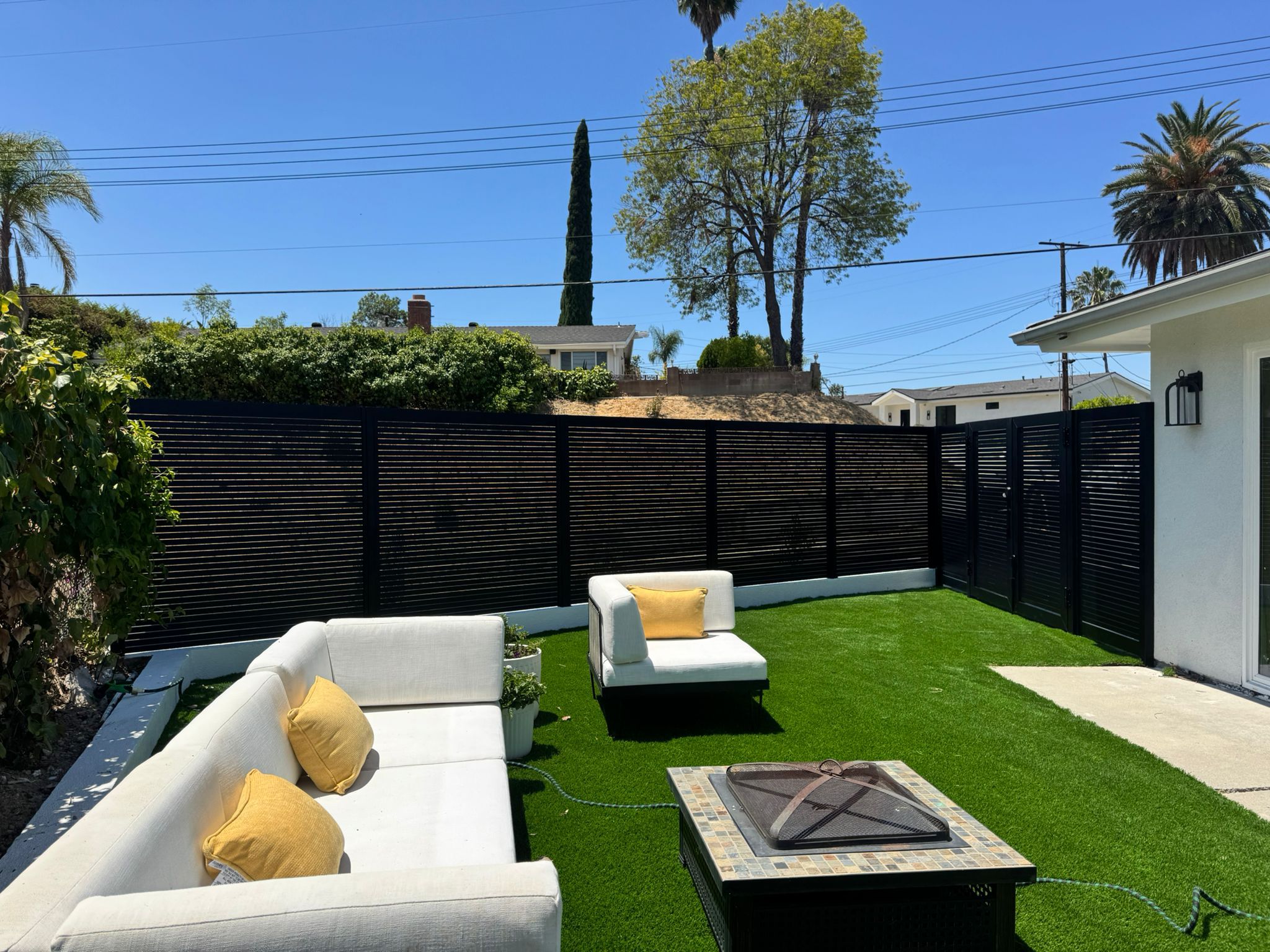 2WME23Ns 1 | Alu Cladding Clad100 – Woodgrain RED OAK (Aluminum Cladding Panel) | Aluglobusfence.com