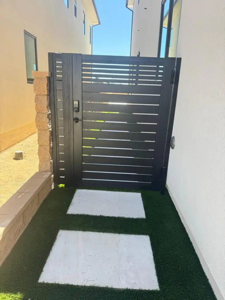 Aluminum Gate 2