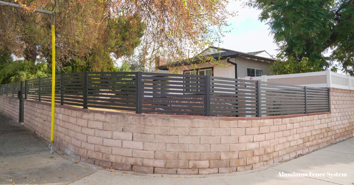 1 | Historic-Style Aluminum Fences That Complement Hancock Park Estates | Aluglobusfence.com