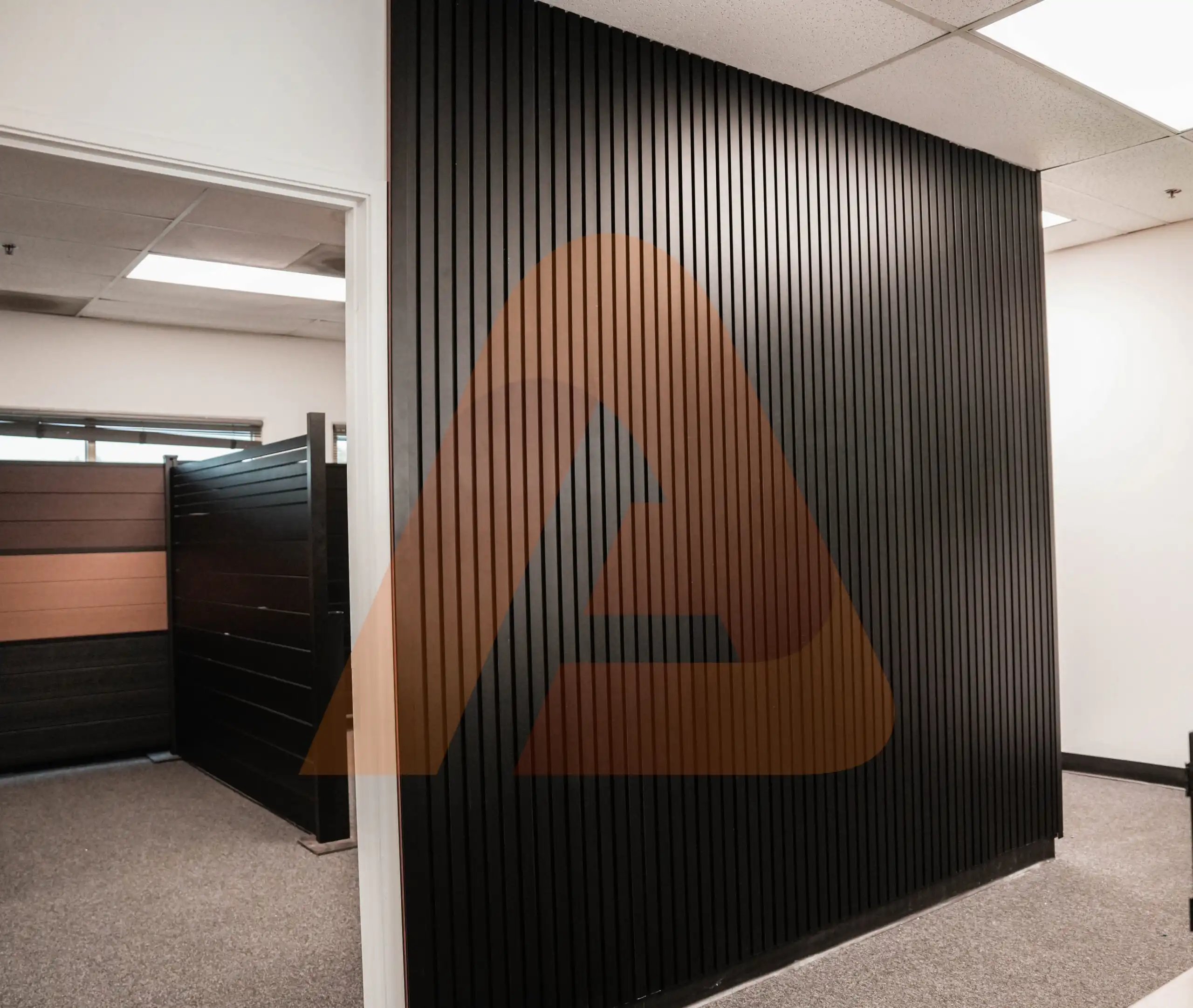 Alu Cladding Clad120 – Aluminum Cladding Panel (Black & Woodgrain)