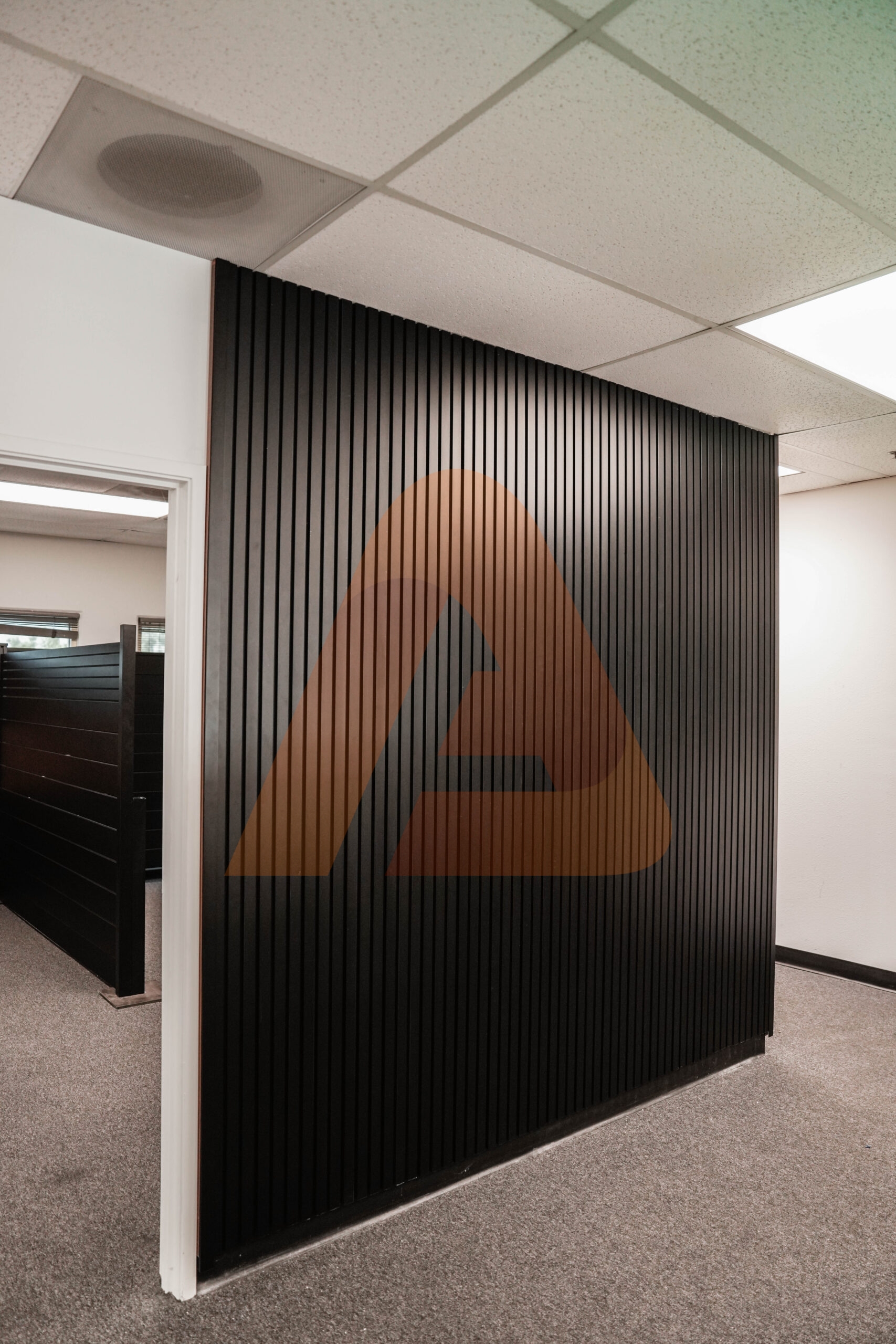 DSC06055 scaled | Alu Cladding Clad100 – Woodgrain Teak (Aluminum Cladding Panels) | Aluglobusfence.com