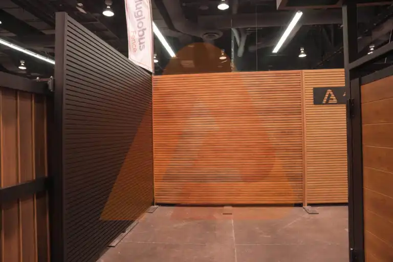 Aluminum wall cladding wood grain cladding installed by Aluglobus Aluminum Systems