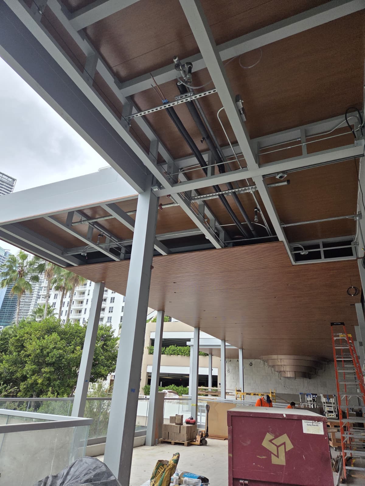 WhatsApp Image 2025 12 16 at 2.30.44 PM 3 | Alu Cladding Clad120 – Woodgrain Red Oak (Aluminum Cladding Panel) | Aluglobusfence.com