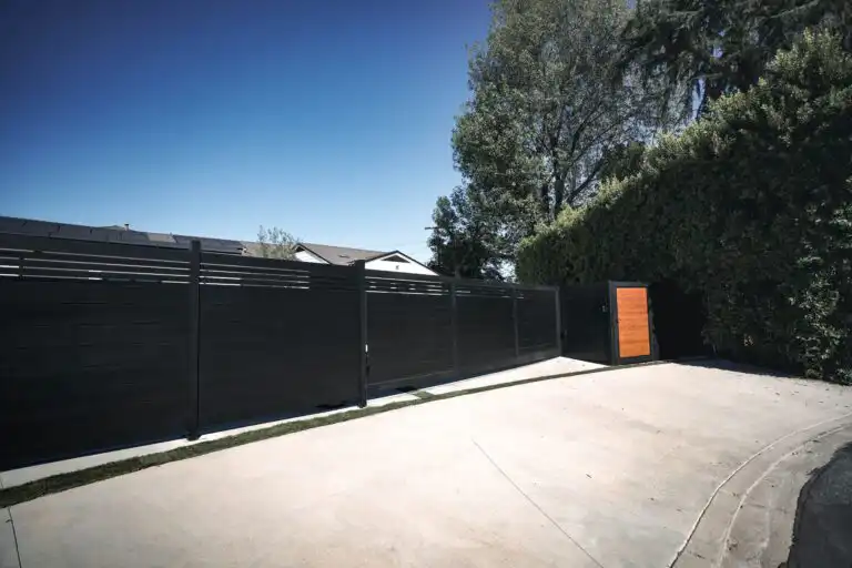 hUW0kqoU |  | Aluglobusfence.com