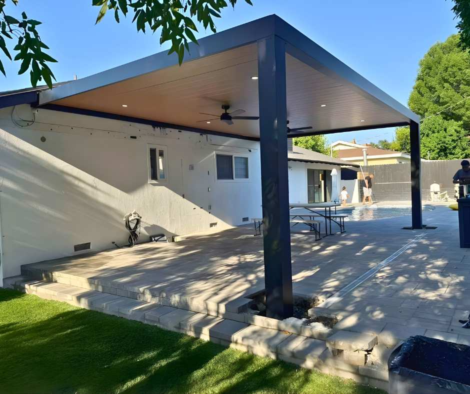 patio cover pergola ideas | Patio Cover Pergola Ideas to Upgrade Your Backyard Style and Comfort | Aluglobusfence.com