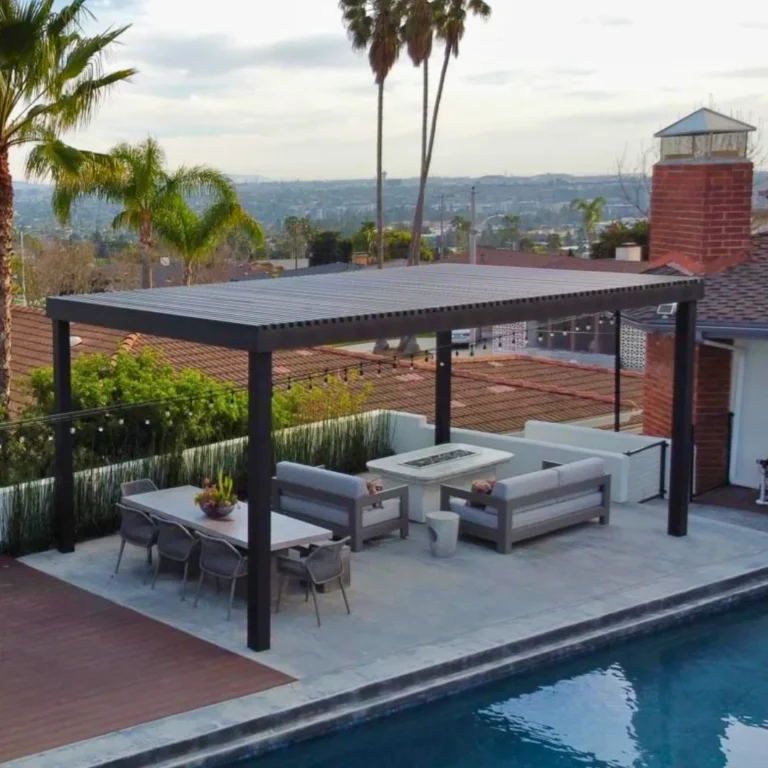 Aluminum slat roof patio cover installed by Aluglobus Aluminum Systems