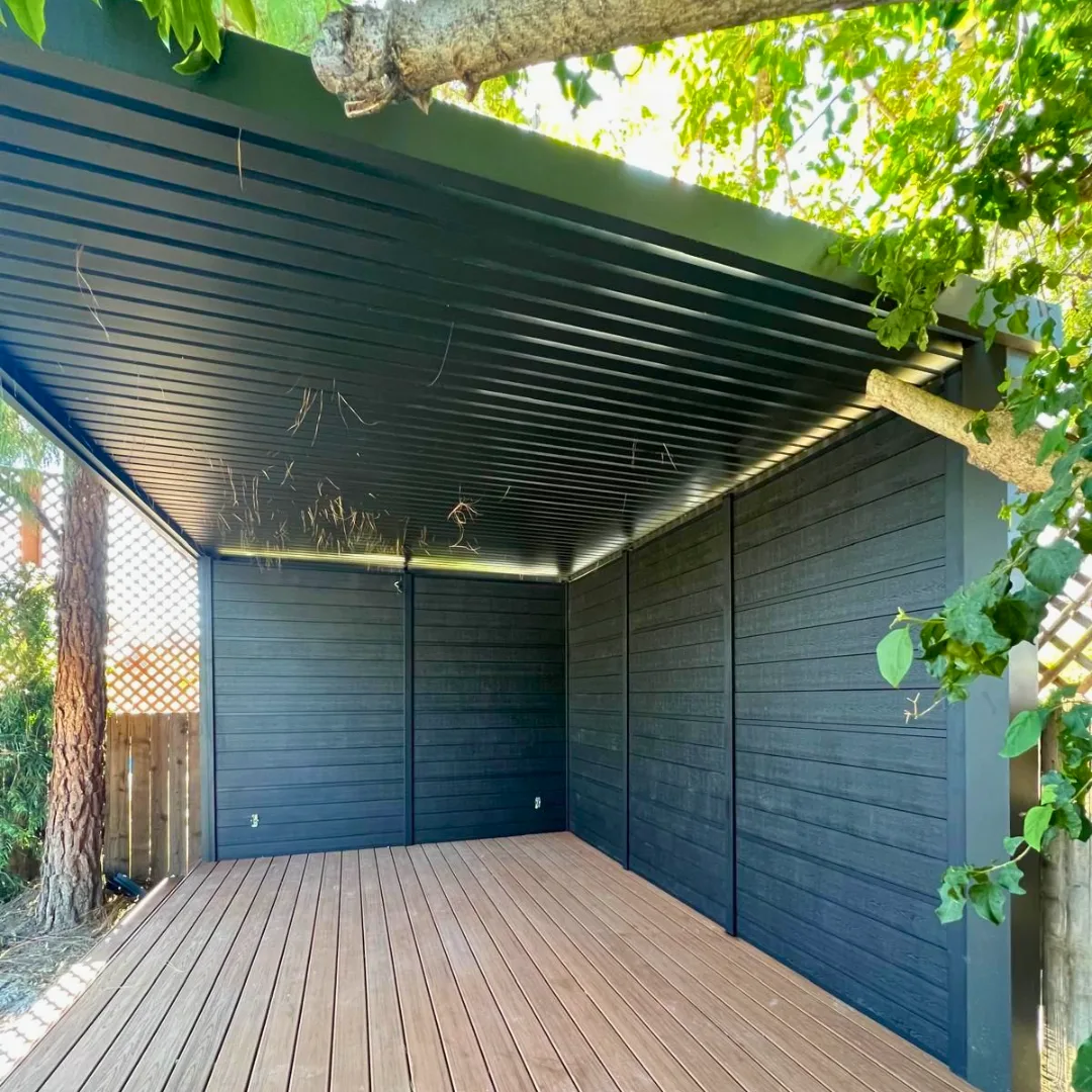 Aluminum slat cladding