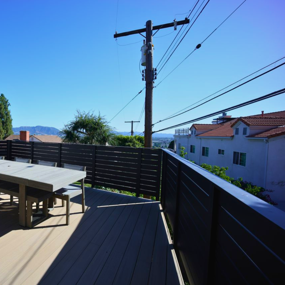 Exterior stair and landing aluminum railing
