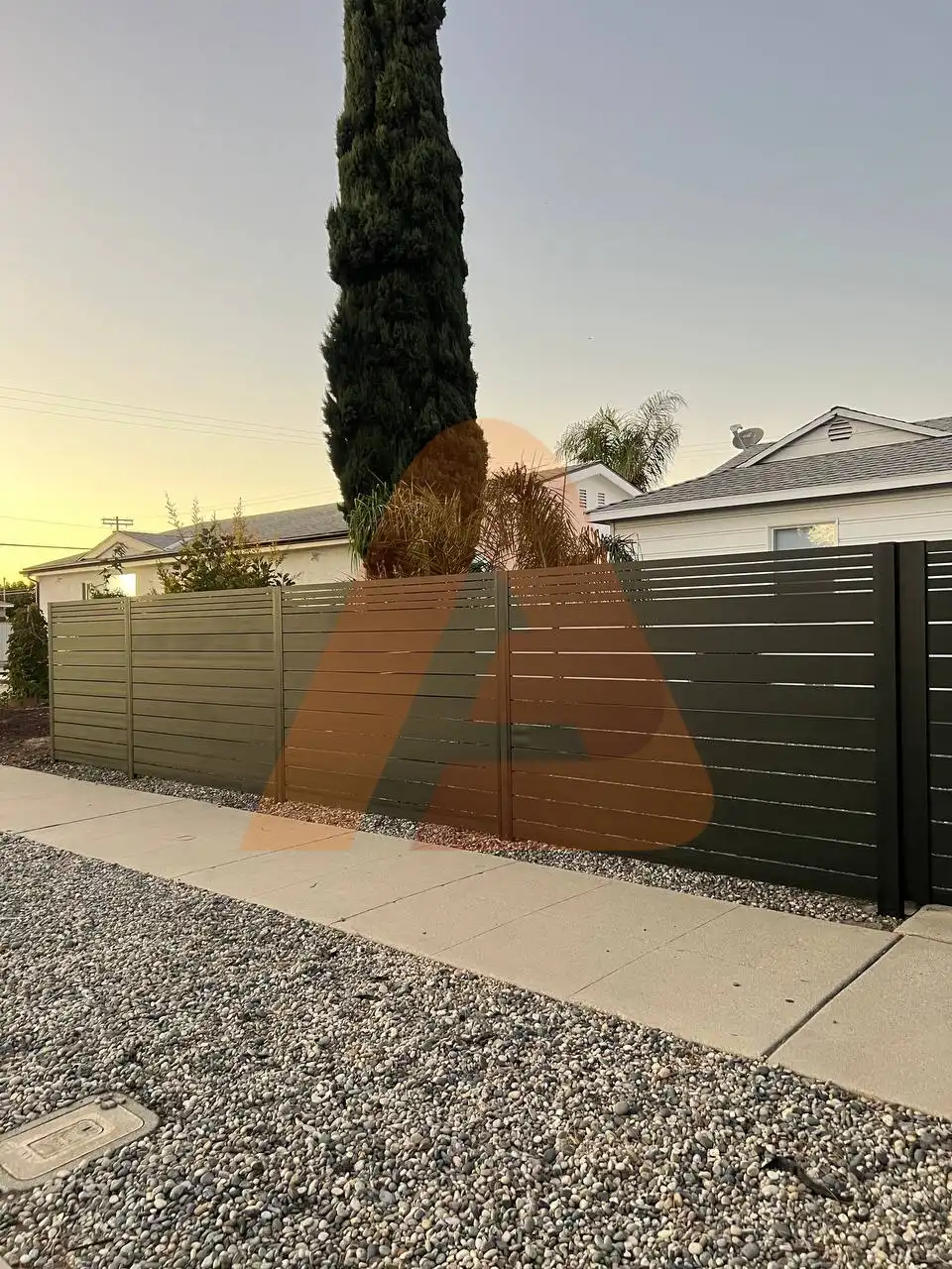 Why California Contractors and Homeowners Choose Aluglobus Fence