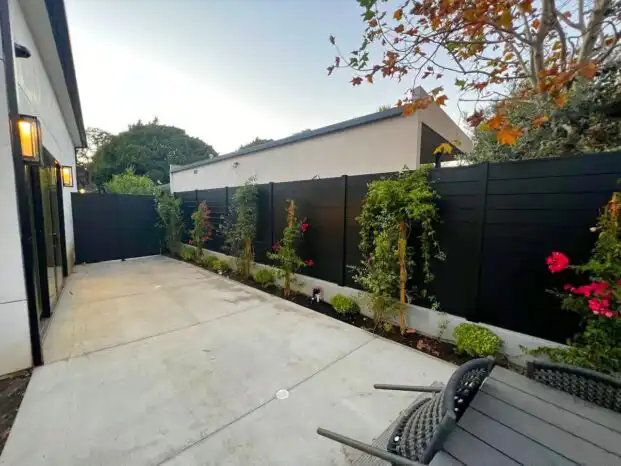 Design Ideas and Applications for a 6 ft Panel Fence