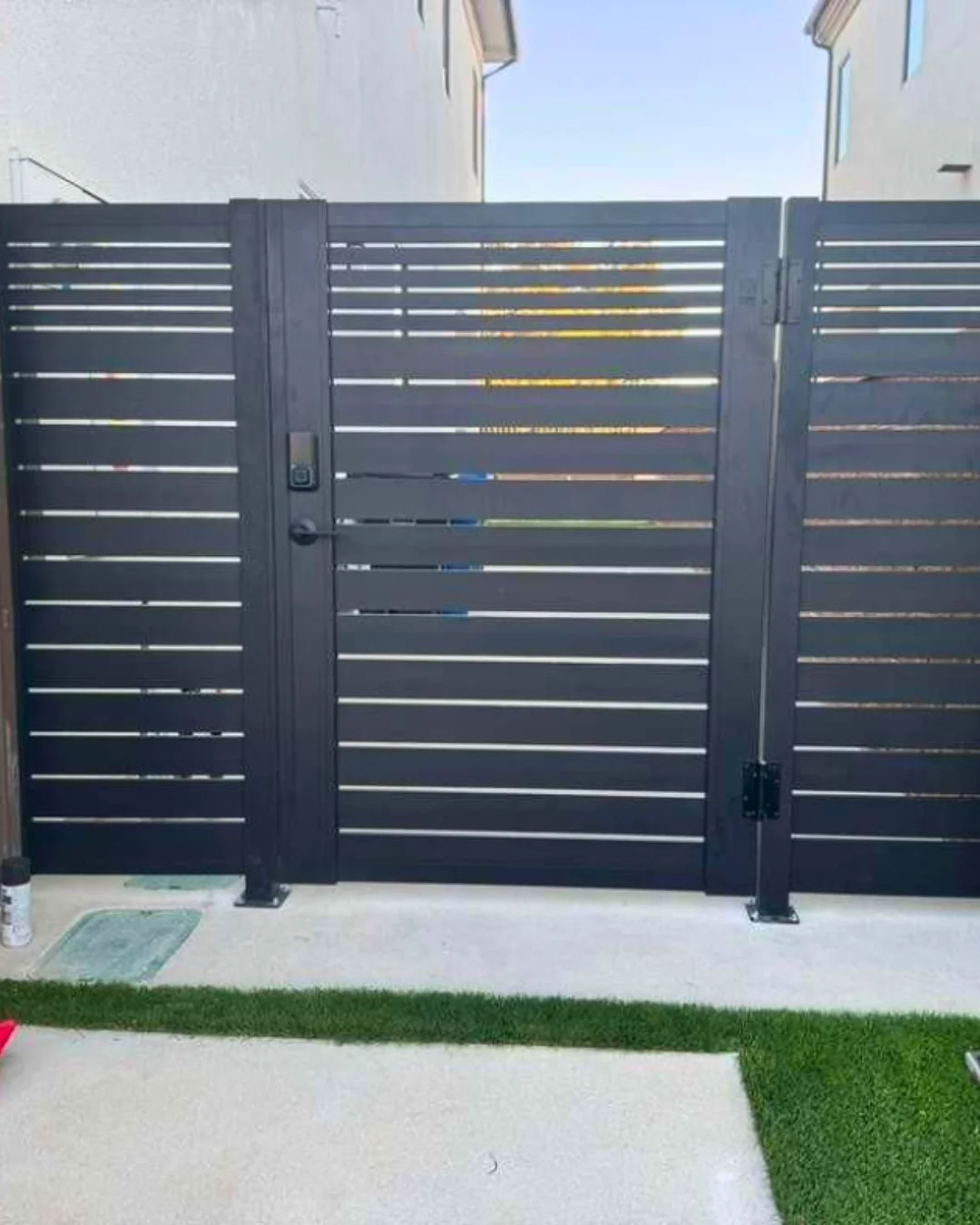 Installed Aluglobus gates