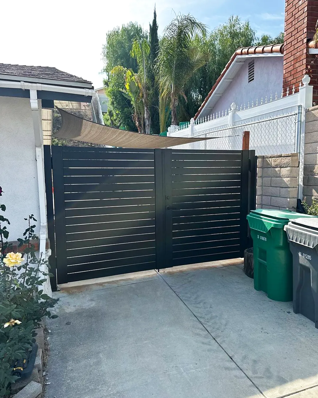 Installed Aluglobus gates