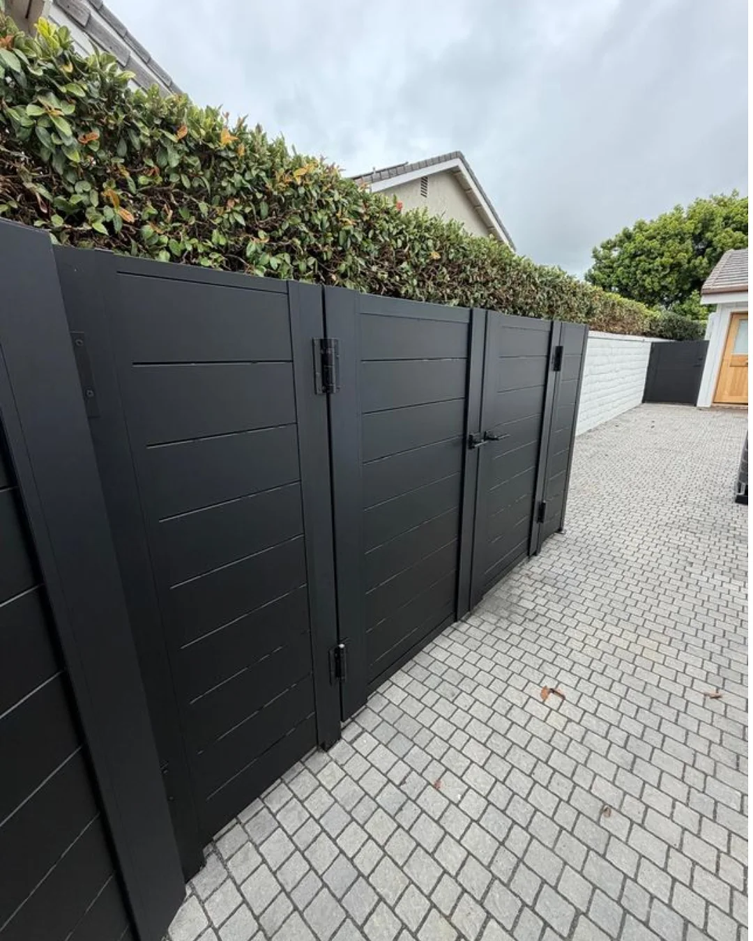 ALU60 T&G privacy fence