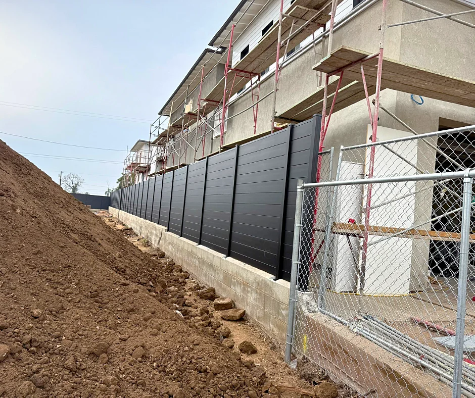 Aluglobus ALU50/60 T&G aluminum privacy fence