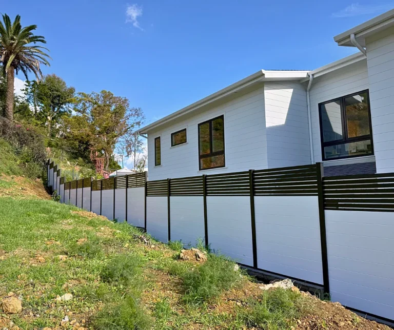 White ALU60 T&G fence with black top rail
