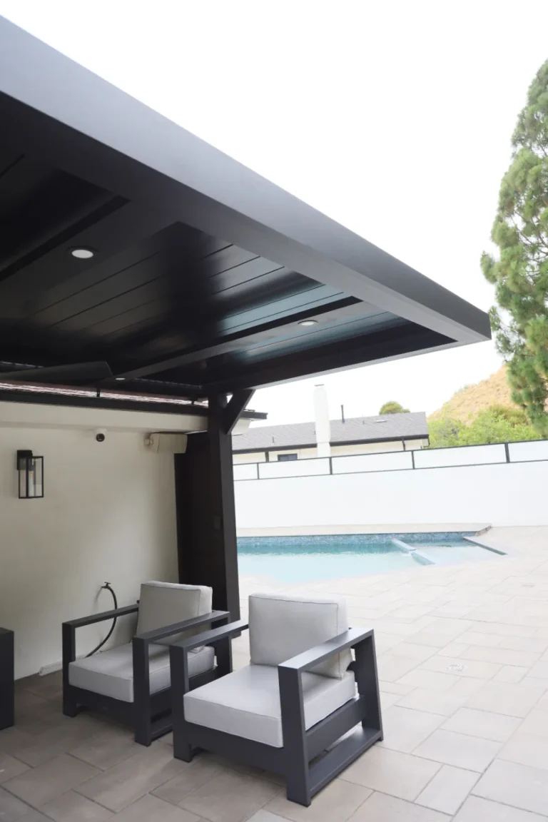 Burbank louvered patio cover, vertical view