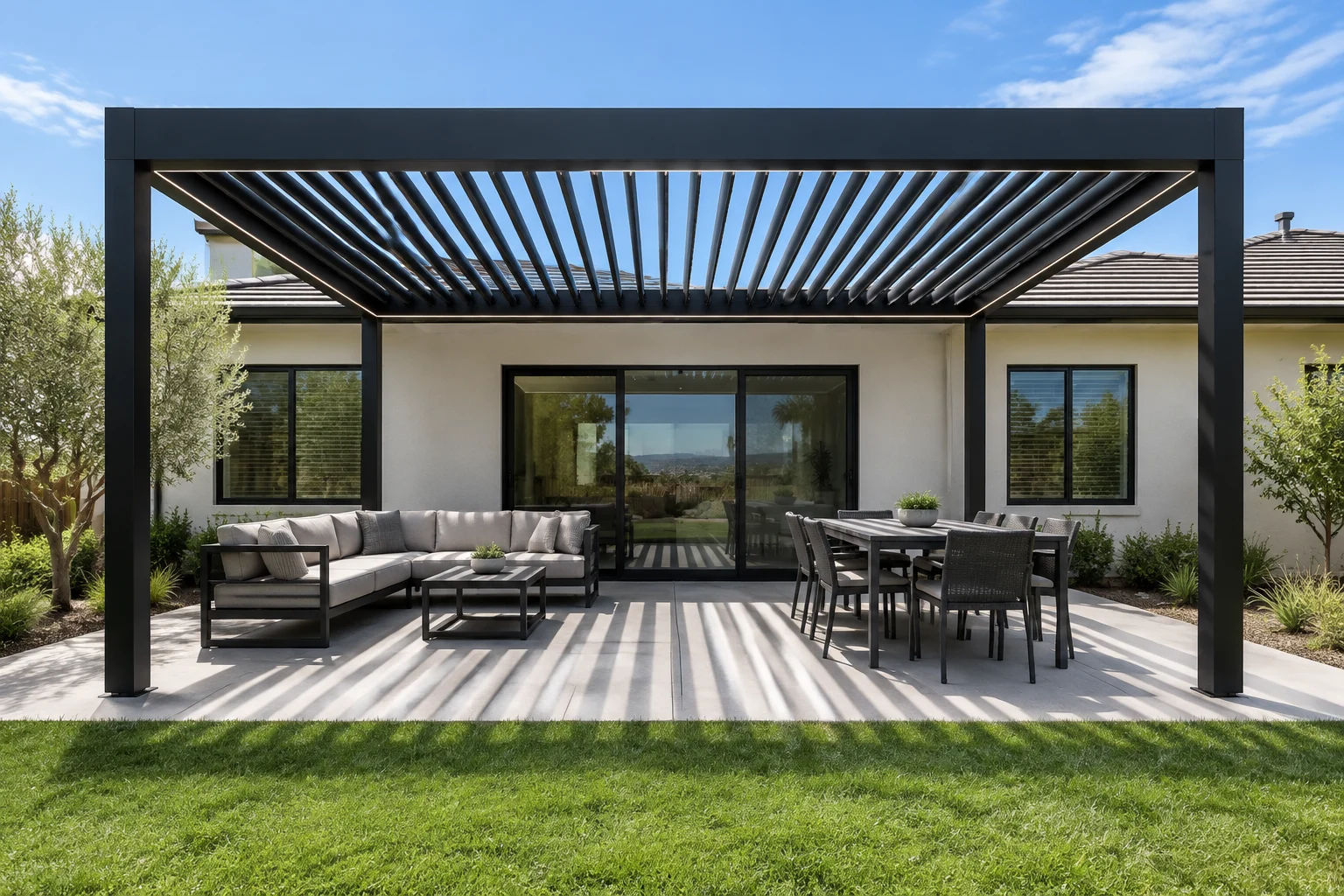 ALU FLEX DIY louver kit, product preview: black frame and black louvers open
