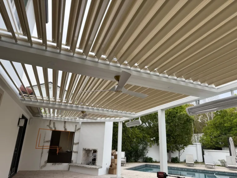 Automatic louver patio cover (ALU TANK) installed by Aluglobus