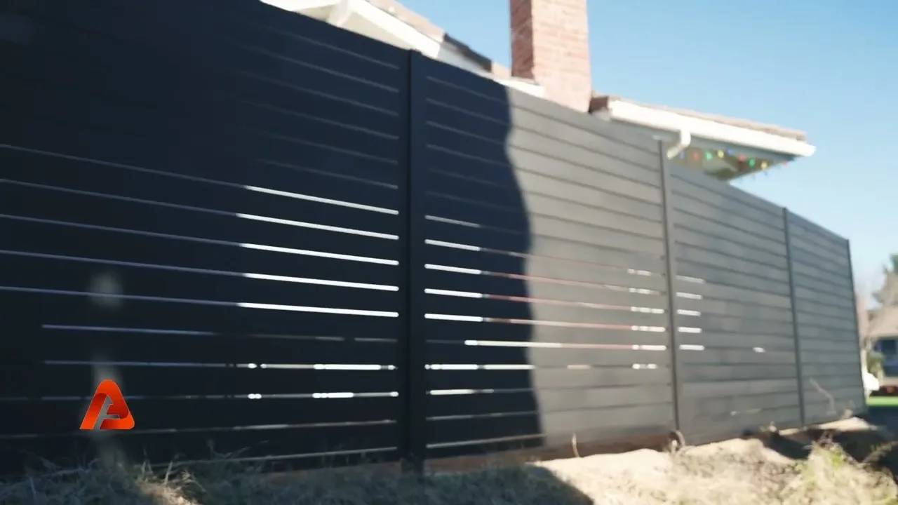 Why homeowners are ditching wood fences
