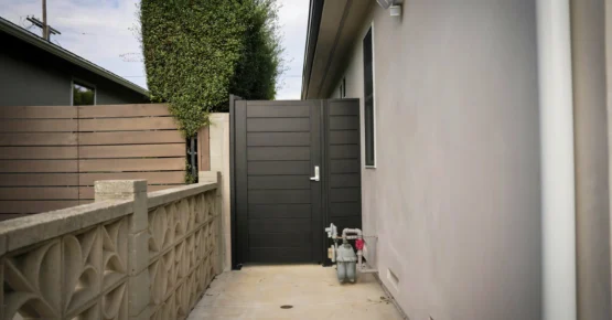 Aluminum Gate Frames: Complete Guide to Heavy-Duty, Swing, Sliding, Privacy & Automated Gates